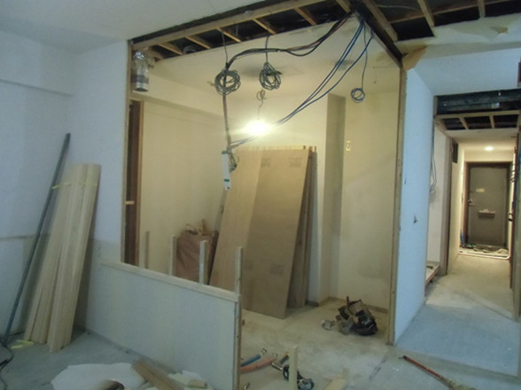 キッチンの垂れ壁、袖壁を撤去