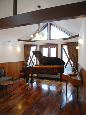 木造戸建住宅 ピアノ室