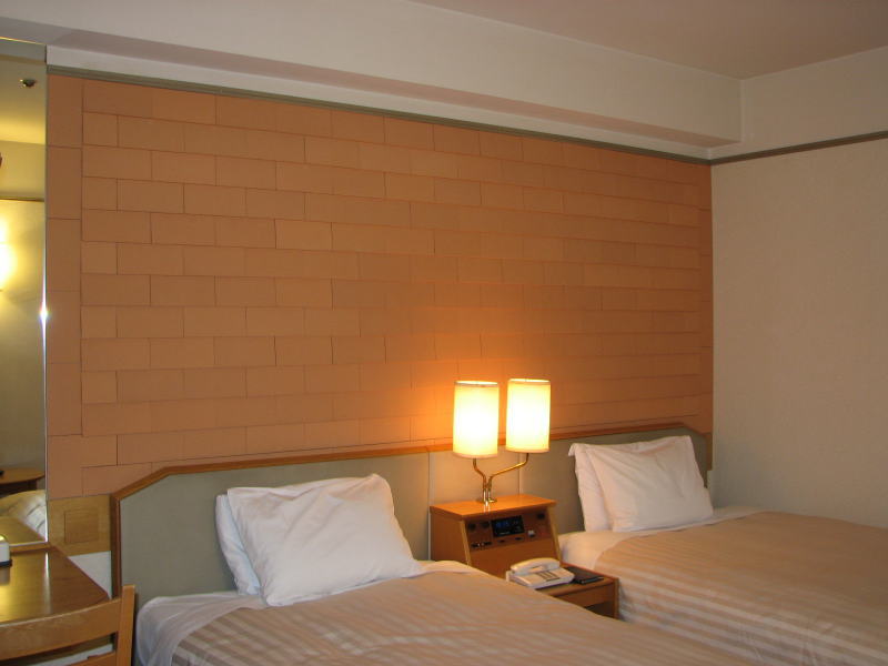 ホテルのヒーリング化 調湿・消臭効果により室内の快適性を向上する。
