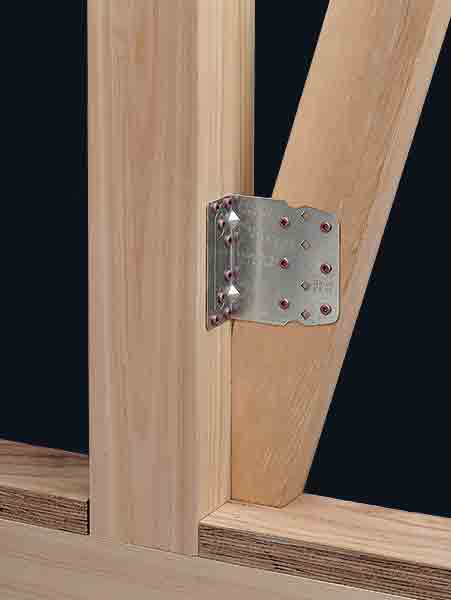 横架材または合板の上端から金物までの距離は、筋かいの角度により90～170mmの間を目安に調整する。