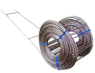 規格：W150mm×L50m φ2.5mm
重量：60g/m、（約3.0kg/巻）
縦材：SUSワイヤーロープ 150mmピッチ2本組
横材：SUS 500mmピッチ
つる植物が絡みやすいハシゴ形状のワイヤーで、つる植物の伸長生長をサポート。
