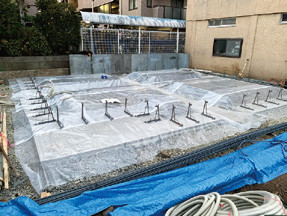 防湿フィルム施工