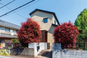 家と畑を大切にしてくれる人へ賃貸に出したい、という住まい手の希望を叶える形で、コンセプトハウスへのリノベーションを行った