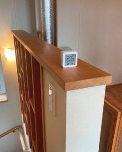 スイッチボット(温湿度計)を各所に設置、常に温熱データをとり続けている