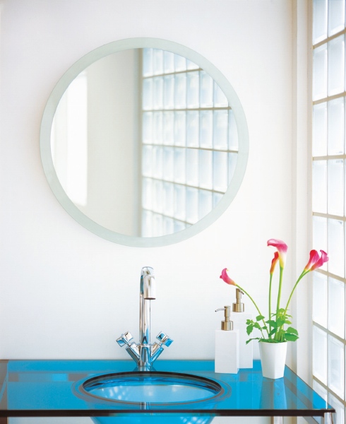 サークルタイプ　WФ550　タペストリー巾30mm　
参考価格（ミラー1枚）\71,500　
施工一式￥19,000　