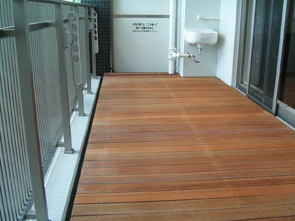 ベランダ・バルコニーにも施工可能