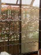 窓用防犯シャッター ここもダメーだ