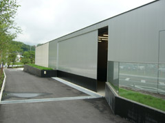 横引きシャッター カニーダ