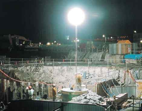 全方位（３６０度）照射。