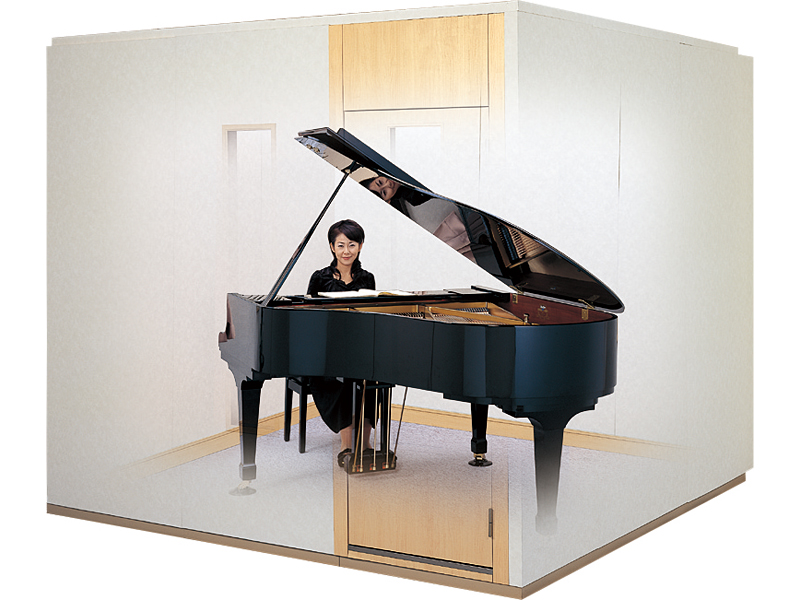 3.0畳タイプ～　グランドピアノ向け。1,113,000円～　※写真はHi高さ2,280mm　※写真はオプションのFIX窓付き