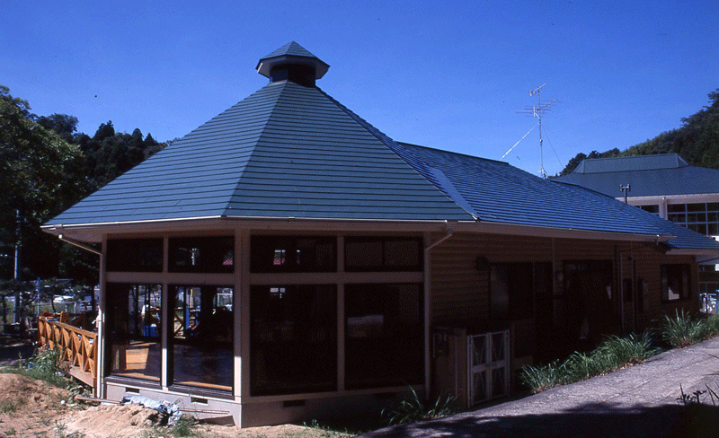 カラーステンレスの施工例