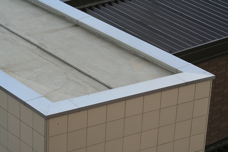 ステンレス笠木KSU型施工例