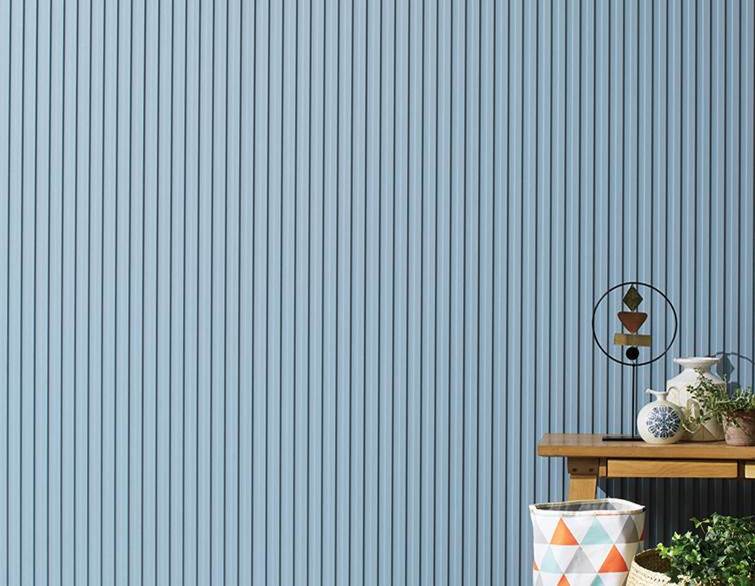 使い勝手のいい定番カラーから、目をひくビビッドカラーまで。多彩なラインナップを揃えた定番のストライプ柄「スパンサイディングS」。