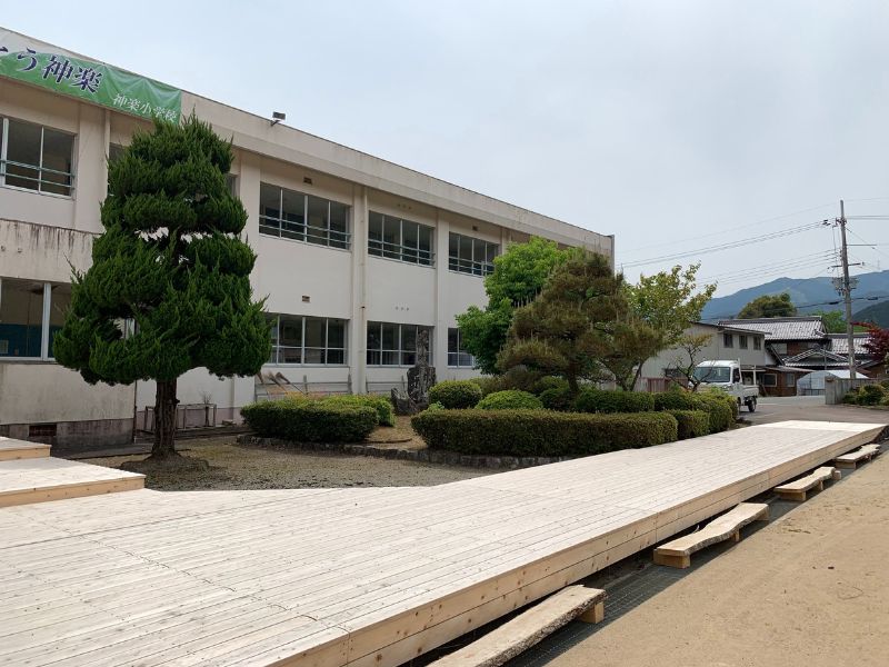 R加工デッキ板