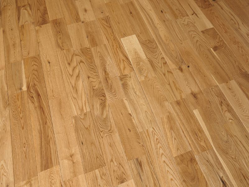 ＜オーク　クラスラスティック＞
節が入り、よりウッディ感が出る。