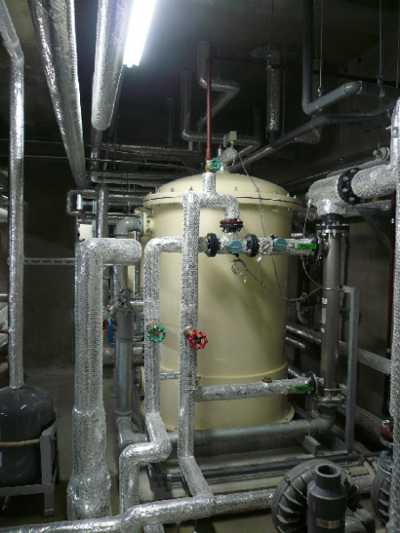 濾過装置 ・FRP＆砂濾過装置