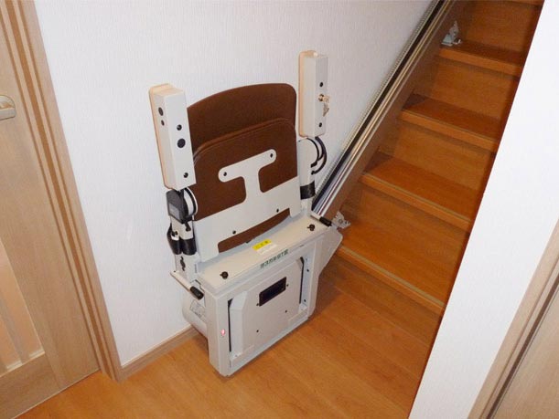 折りたたむとコンパクトに収納できる。