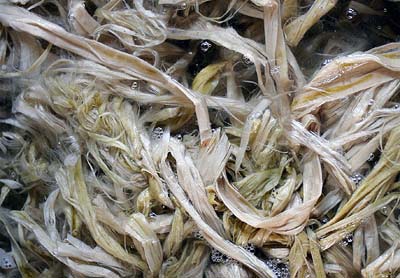 Ｆ☆☆☆☆を取得。安心安全な素材を使用している。その他、準不燃タイプや光触媒タイプも用意。