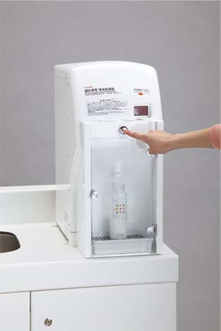 ミルクの量がよく見え、ヤケドを防止する透明カバー