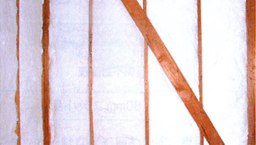 施工例 ※別途防湿シート施工要 ポリエチレンフィルムに包まれていないグラスウール