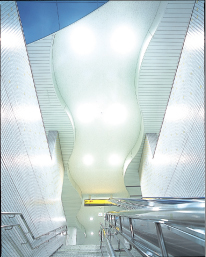 アルミスパンドレル