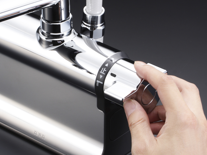 操作しやすいダブルフィットハンドル