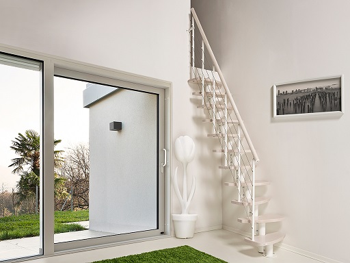 ロフト階段「ZEN」。 コンパクトでエレガントなデザイン設計が特徴。