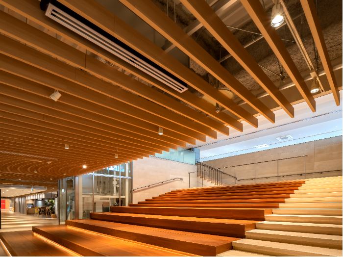 内装ルーバー アイフィットの詳細