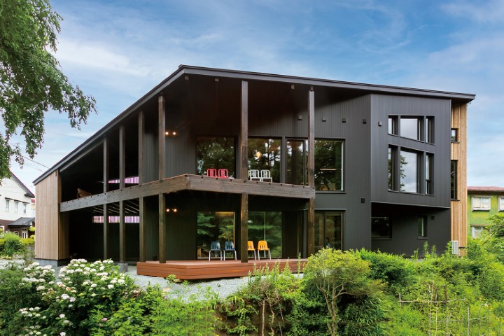 カラー：ネオブラック