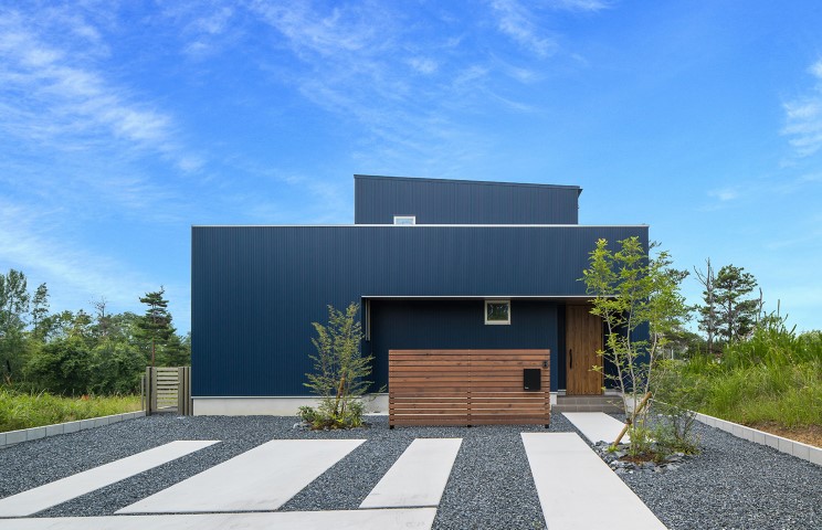 カラー：グランブルー