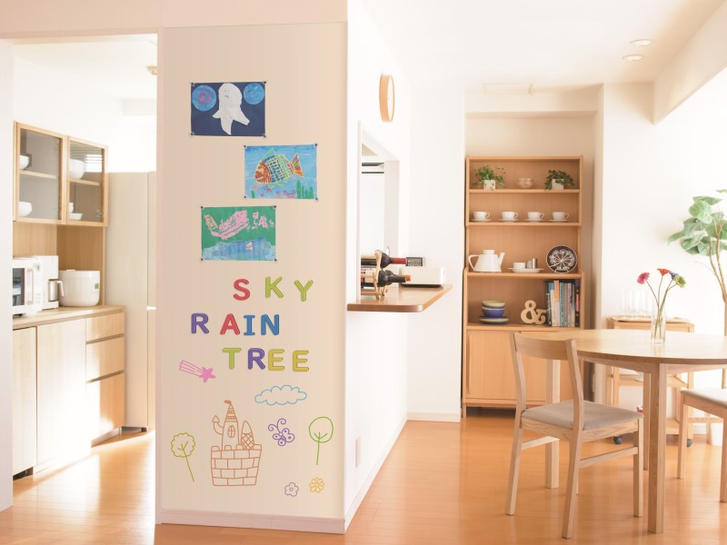 接着剤でしっかり固定するため、いろいろな下地に施工が可能。