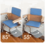 階段の上部でいすに乗り降りしやすいように55度、85度といすが2段階で回転。