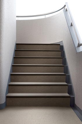 ロンステップME けこみ一体型フラット防滑タイプの詳細