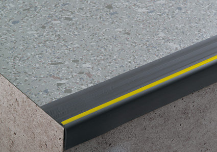 受注生産品：黄色段鼻タイプ　納期4週間、1色1幅当たり50枚以上