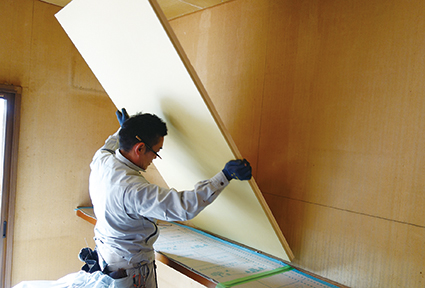 既存壁の内側から施工可能