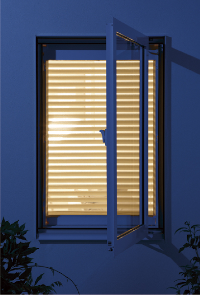 夜間　スラット半開した場合（外観）