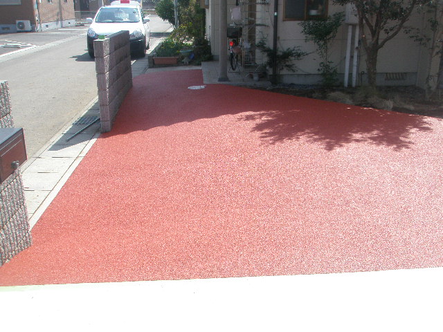 弾力のある歩廊