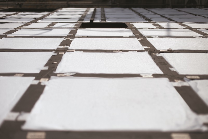 福岡のISO9001認証自社工場で1枚1枚正確にカットして納品。完全プレカットのため、現場でのカットは不要。