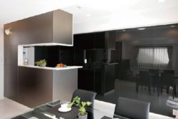 アルテカラーガラスの詳細