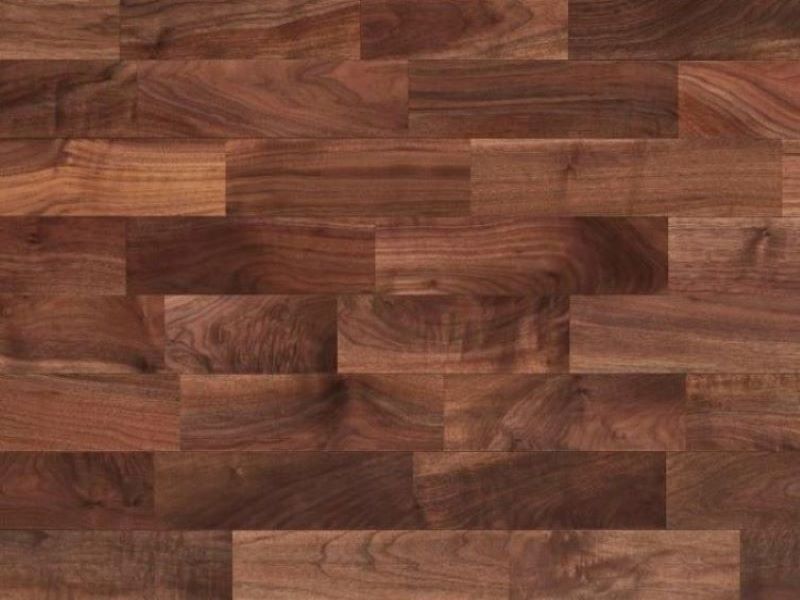 ＜アメリカンブラックウォールナット　クラスセレクト＞
深みのある色合いで、重厚感と優雅さがある。