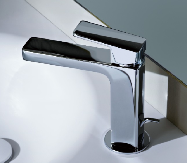 品番：ZU0690R　カラー：クロム
価格65,500(税抜き)